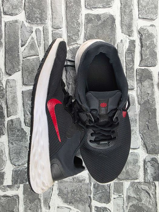 Малко ползвани маратонки Nike air max 43,44 и 44,5