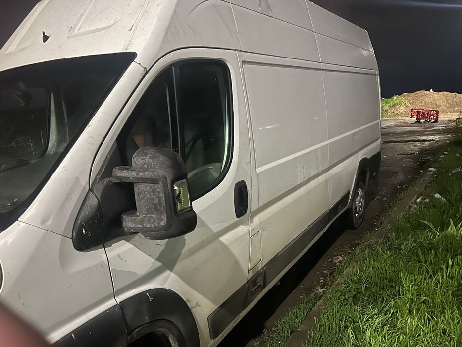Mecanic auto la domiciliu
