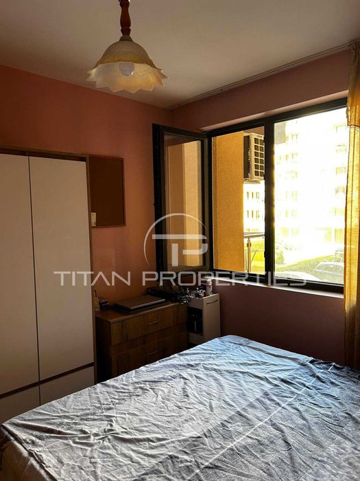 Продава се Двустаен апартамент в Пловдив, Христо Смирненски - 66 кв.м за 1997 €/кв.м - Снимка #2