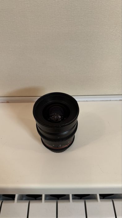 Samyang 24mm f1.5 EF mount