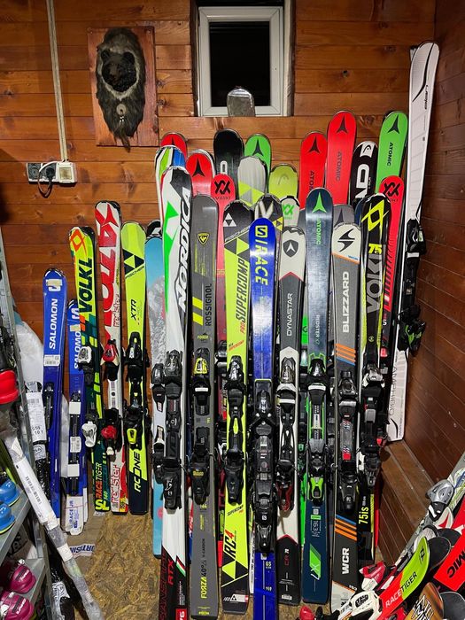 Schiuri copii skiur începători intermediari avansati