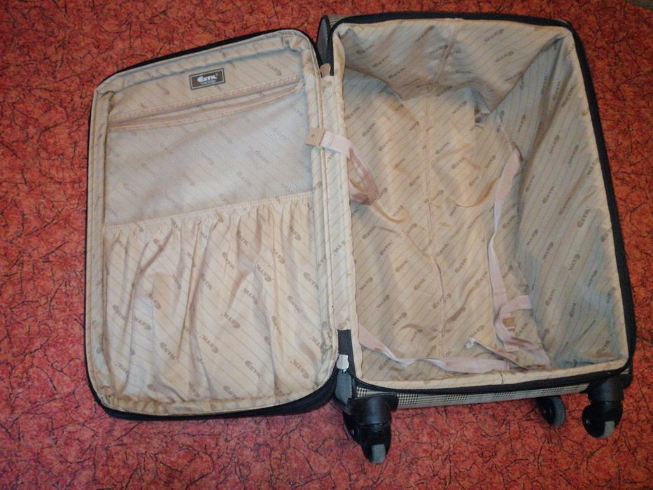 Голям куфар 68/41/38