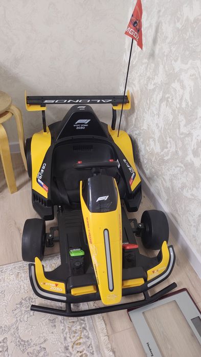 Электромобили Гонка формула 1