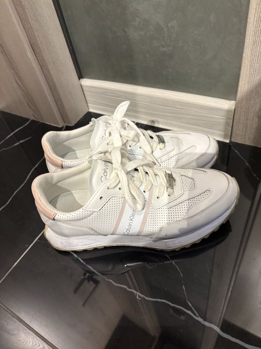 Маратонки Nike, Adidas, Tendenz, Puma, Calvin Klein