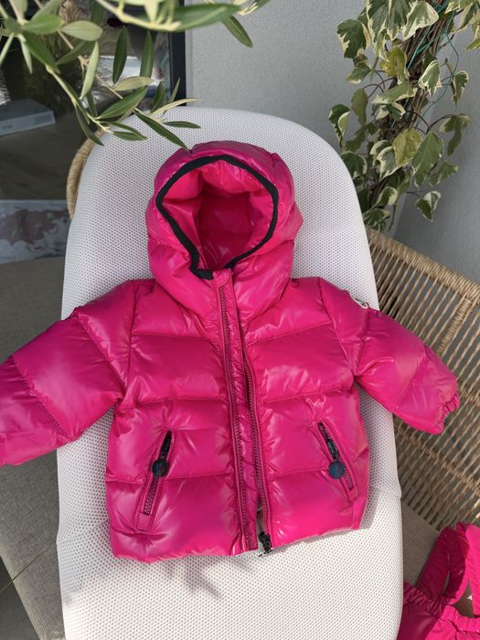 Set Moncler cu umplututa de puf