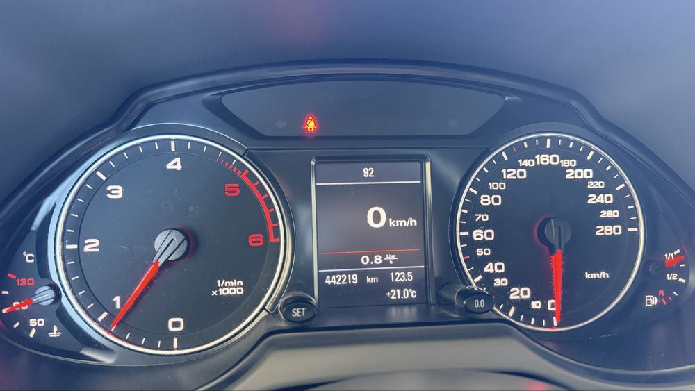 AUDI Q5 2010 — imagine 5