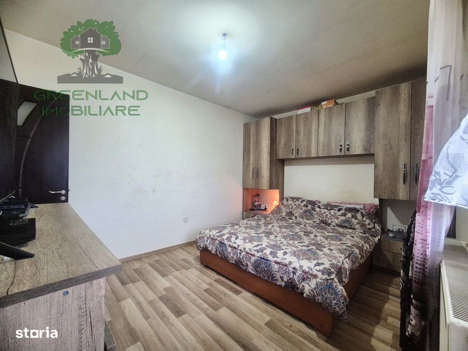 CASA P+E 4 camere, 2 bai, 107mp, teren 250mp, langa statie, HORPAZ