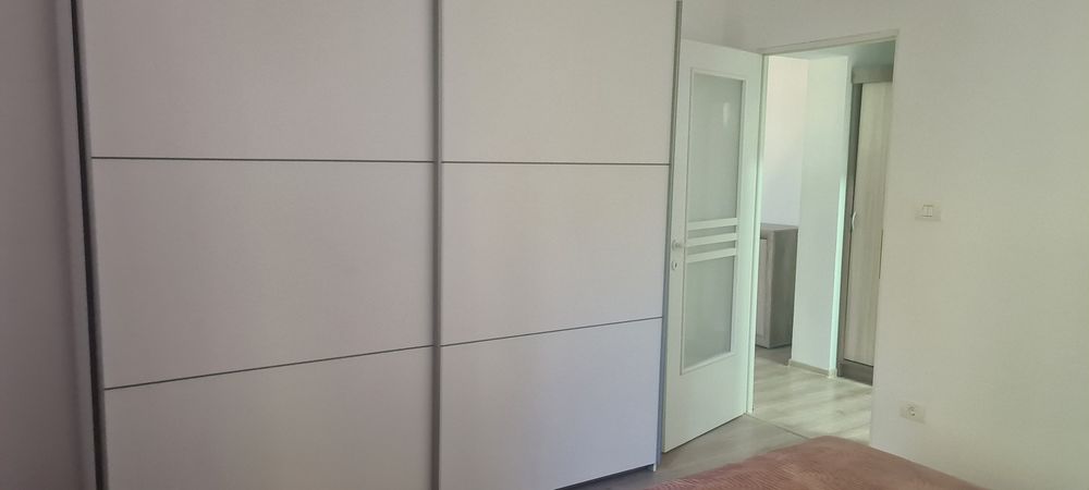 Ap. 2 camere de inchiriat