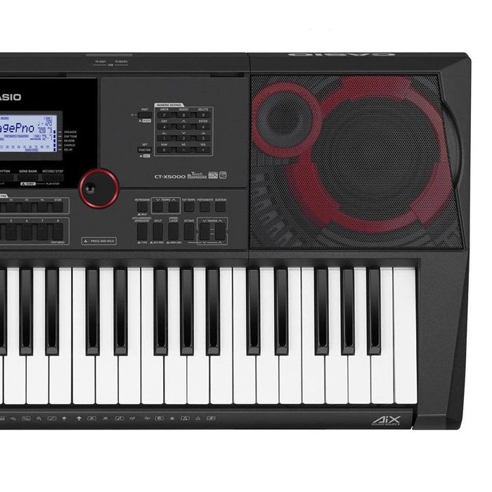 Синтезатор Касио сотилади