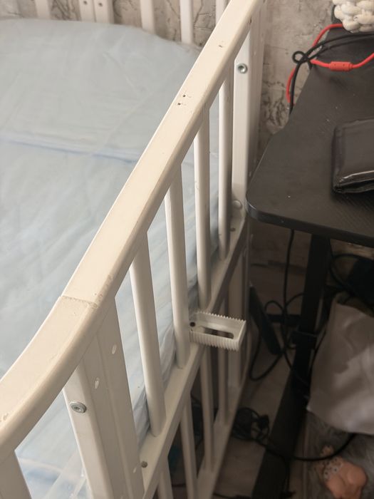 Продам детскую кроватку