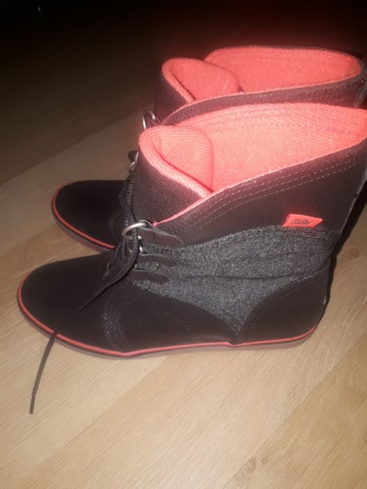 Ghete  pentru fete Nike