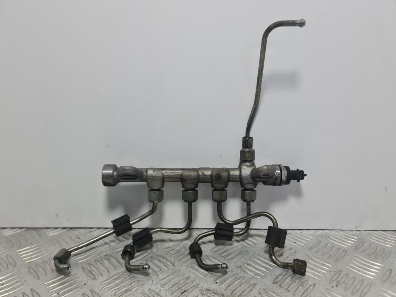 Rampa injectoare Fiat Bravo 2 198 1.6 CDTI