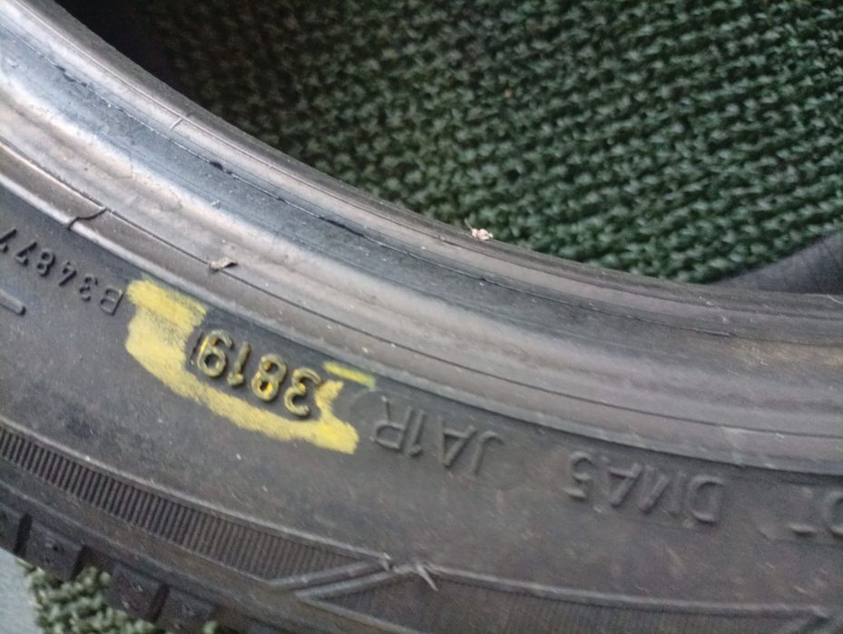 265 40 20 Dunlop m+s