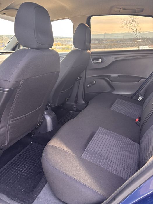 Peugeot 301 / 1.2 Puretech / 2018 / Euro 6 / Carte service