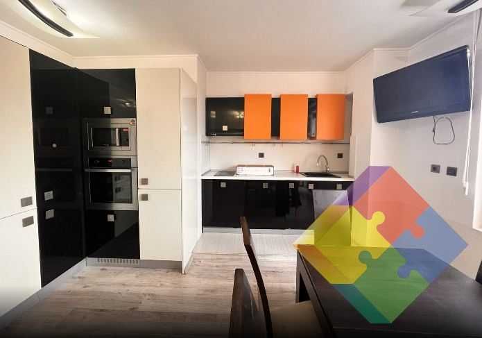 Продава се Двустаен апартамент в Варна, Цветен квартал - 74 кв.м за 1960 €/кв.м - Снимка #2