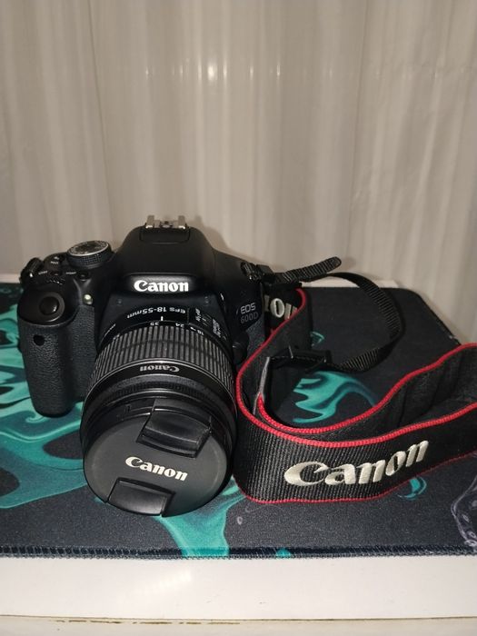 Camera foto Canon EOS 600D