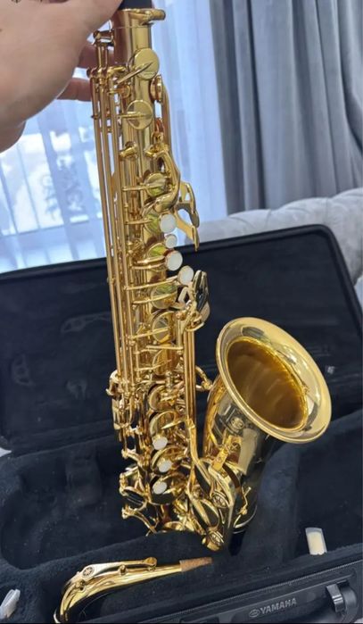 Саксофон, духовые инструменты Астана