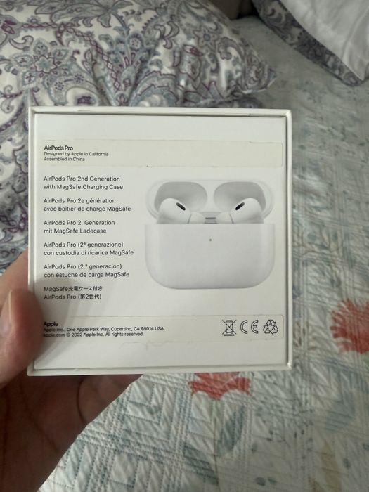 Продам airpods pro 2 nd generation