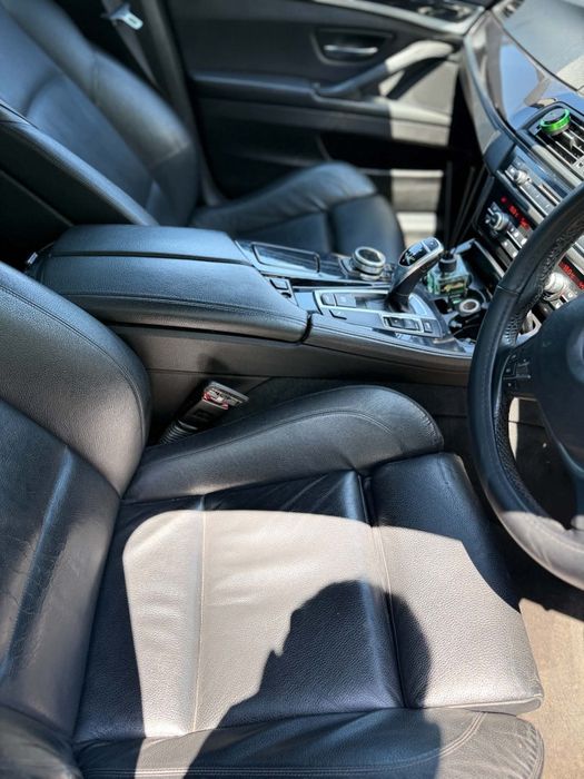BMW 5 Series 2010 — imagine 4