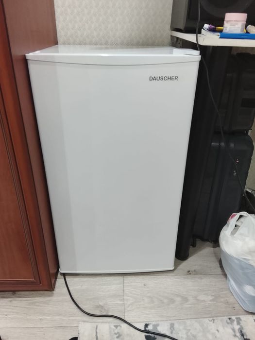 Продам морозильную камеру