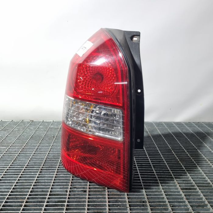 Stop Stanga Hyundai Tucson - SUV 4 Usi (1477) Bec clasic
