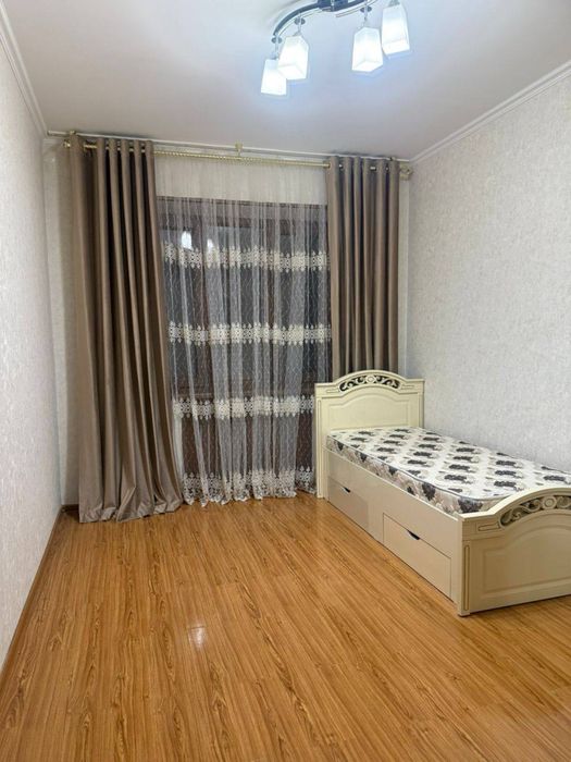 Госпитальный 5/3/9 с евроремонтом и обстановкой. По улице Чехова