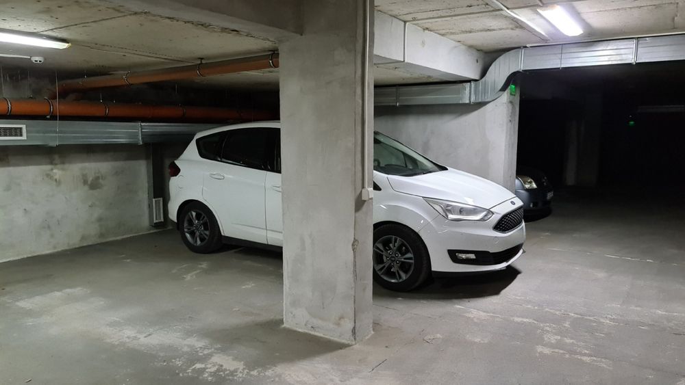 Дава се под наем Гараж / Паркомясто в Варна, Победа - 21 кв.м за 129.54 € - Снимка #2