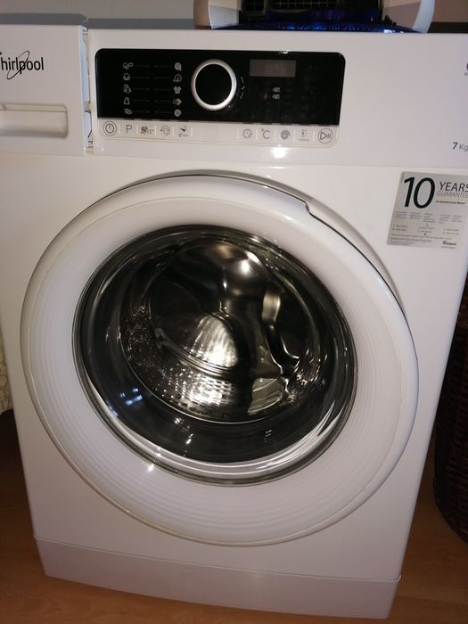 Whirlpool 6то чувство 7кг.1400оборота FSCR70414.