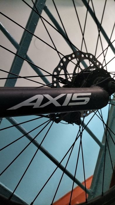 Продам велик AXİS