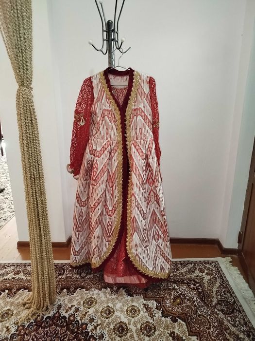 Srochno Ansambl Sotiladi (Materiali Zamonaviy)