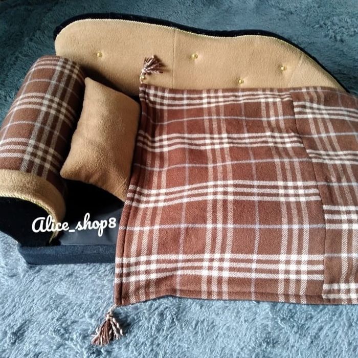 Лежанка для питомцев