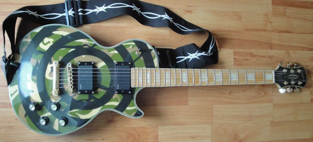 Продавам качествени китари