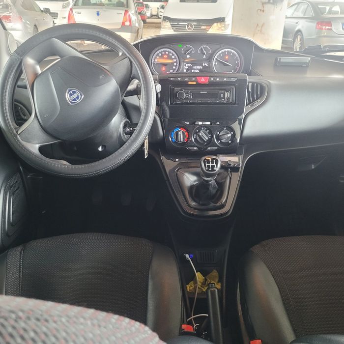 Vând Lancia Ypsilon,2018