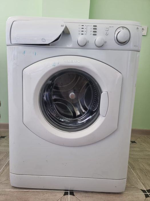 Стиральная машина .