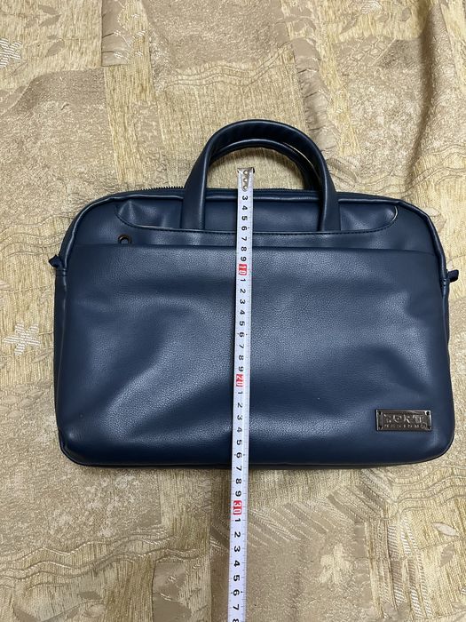 Продам сумку для ноутбука кожаную