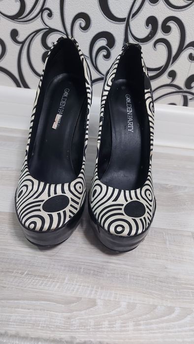 Продам туфли недорого