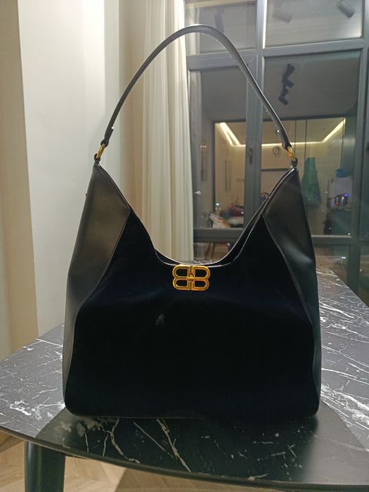 Новая замшево кожаная сумка BB