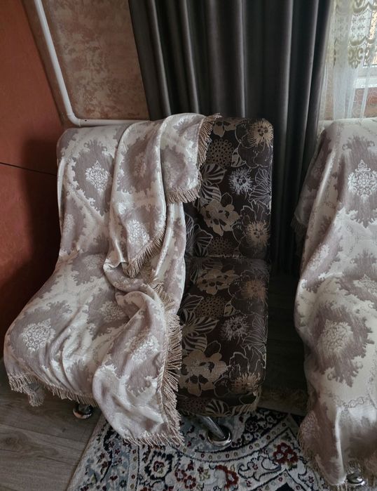 Диван кресло по 2 шт