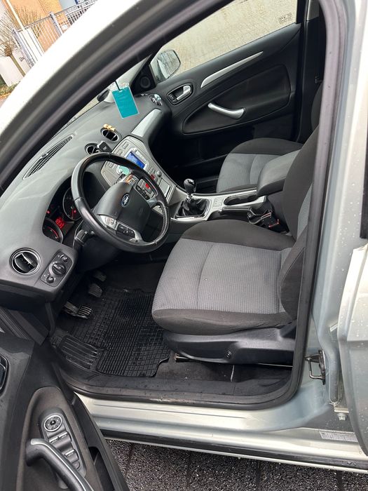 Ford mondeo mk4 2009