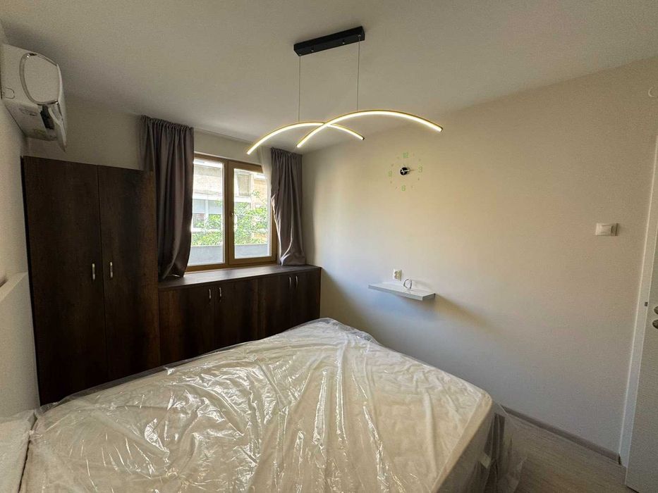 Продава се Тристаен апартамент в Бургас, Лазур - 120 кв.м за 2334 €/кв.м - Снимка #14