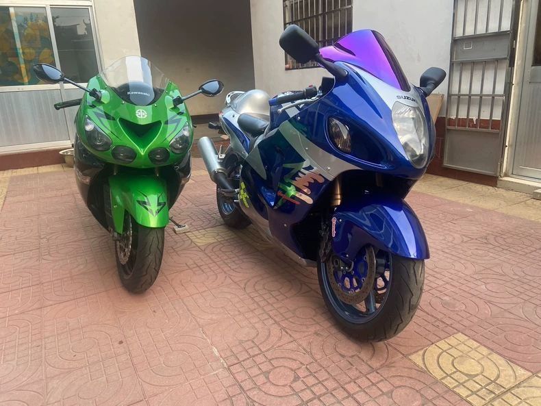 Kawasaki zx14r zzr1400