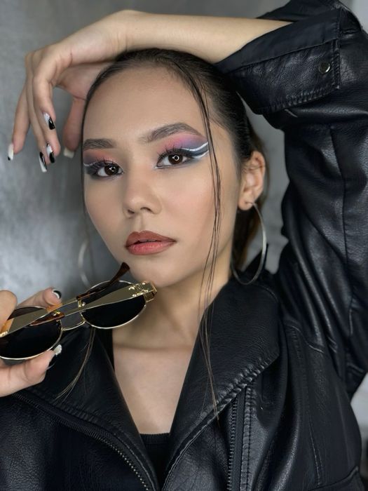 Макияж и укладка от 5000