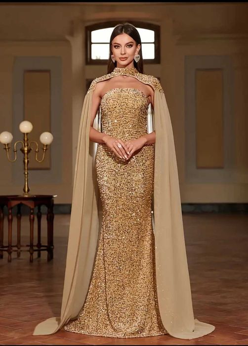 Вечерние блестящее платье труба с пайетками