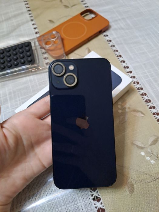 Продается Айфон 13