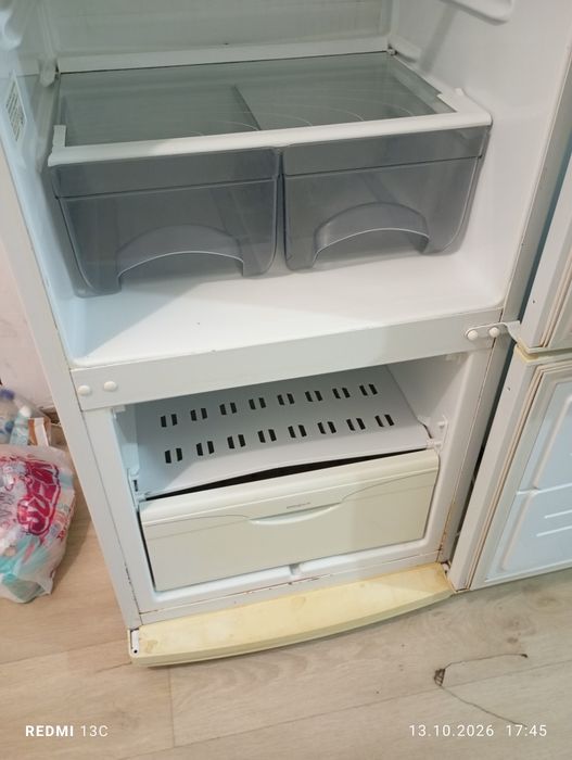 Бесплатно холодильник отдам