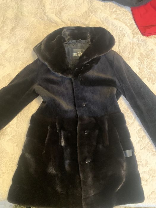 Продам норковую шубу р.42