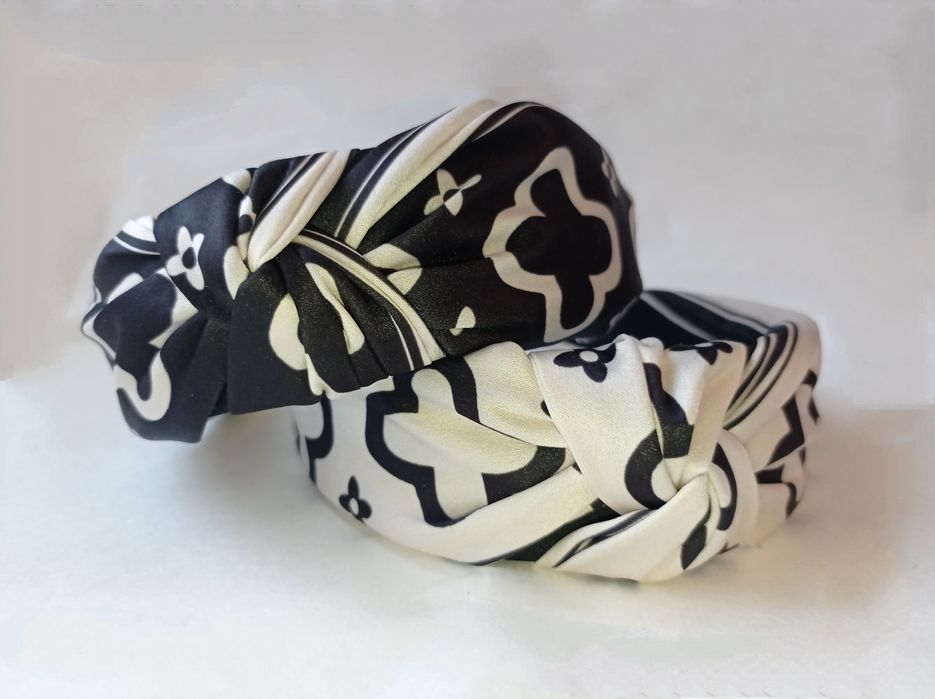 Продаются ободки для волос новые