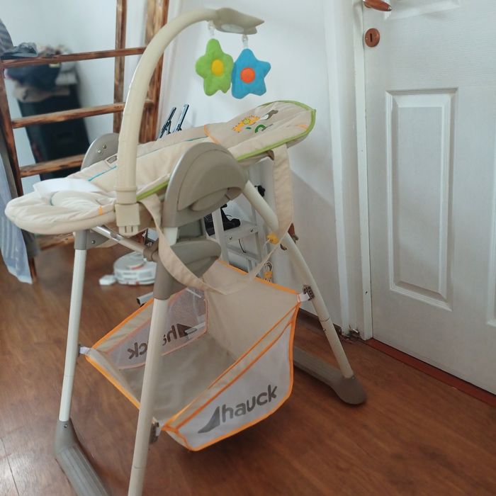 Scaun bebe Hauck 2in 1 ,stare foarte bună