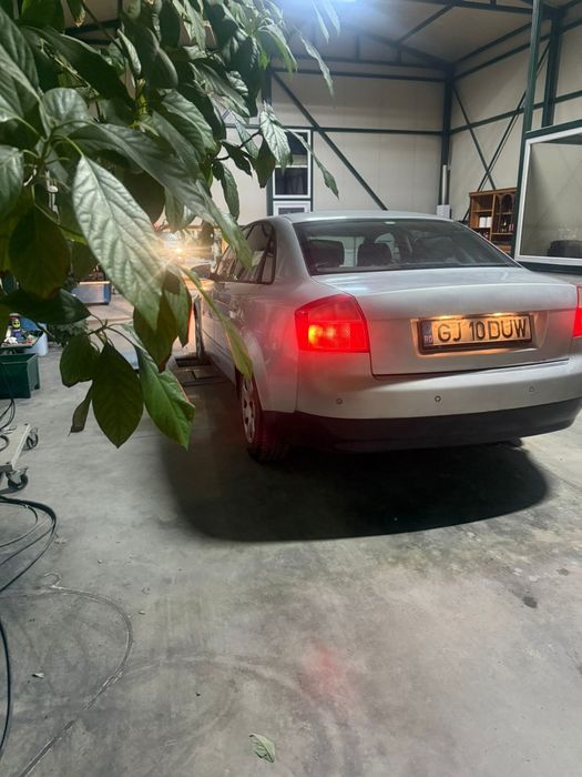 Audi A4 B6 1.9 TDI unic proprietar