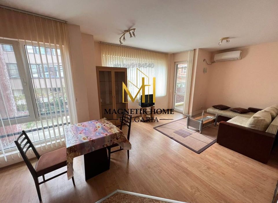 Чудесен тристаен апартамент в ж.к. Сарафово